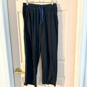 United airlines lounge pants